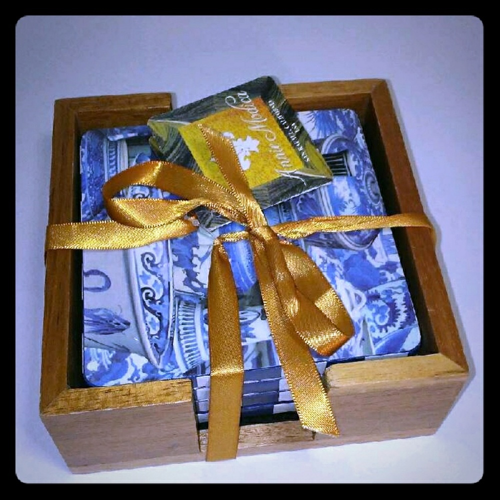 Set of 4 Annie Modica Wood Blue coasters